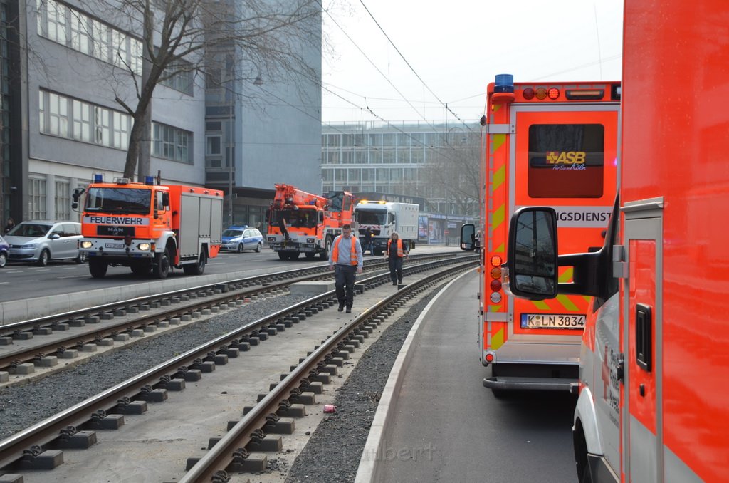 VU PKW Strab Koeln Mitte Pipinenstr Hohestr P019.JPG - Miklos Laubert